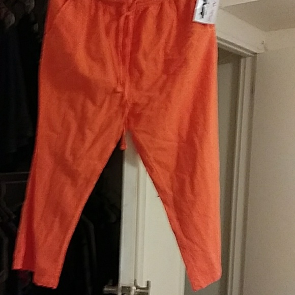 Capis - Picture 1 of 3